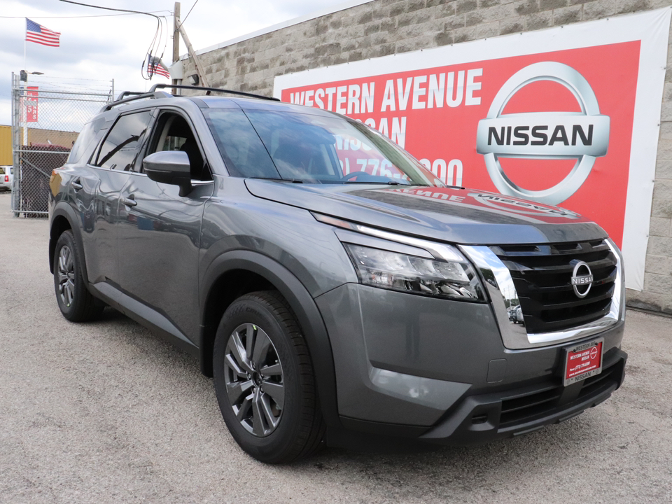 2024 Nissan Pathfinder SV 1