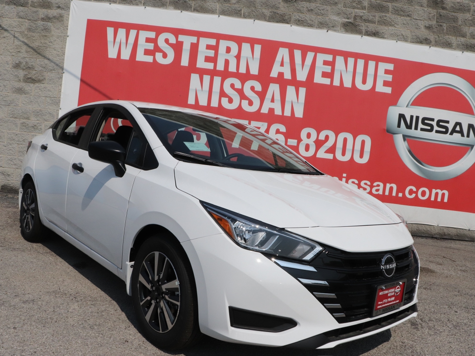 2024 Nissan Versa 1.6 S 2