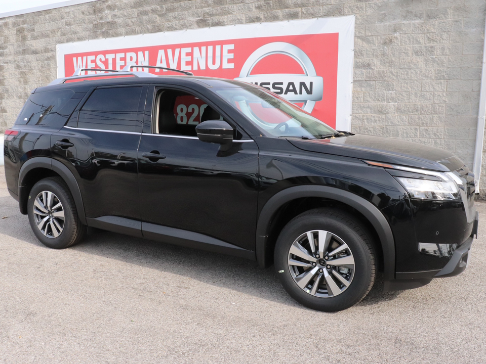 2024 Nissan Pathfinder SL 27