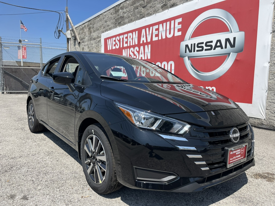 2024 Nissan Versa 1.6 SV 2