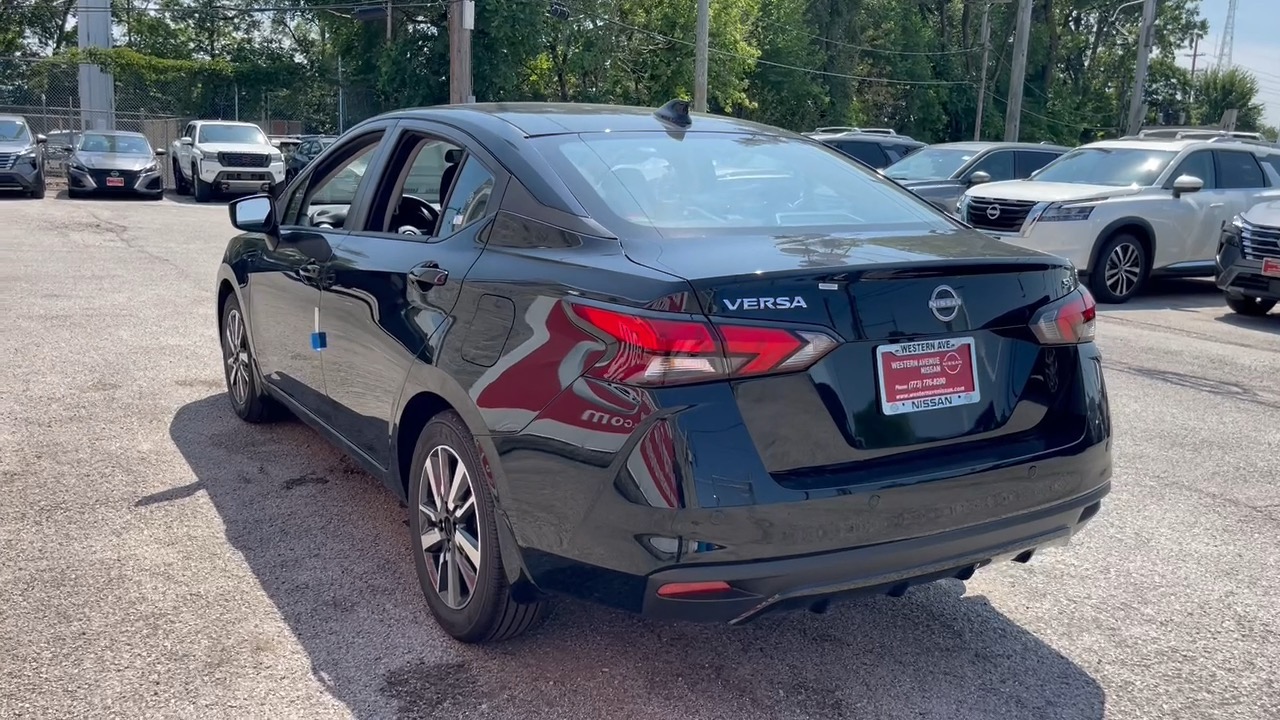 2024 Nissan Versa 1.6 SV 7