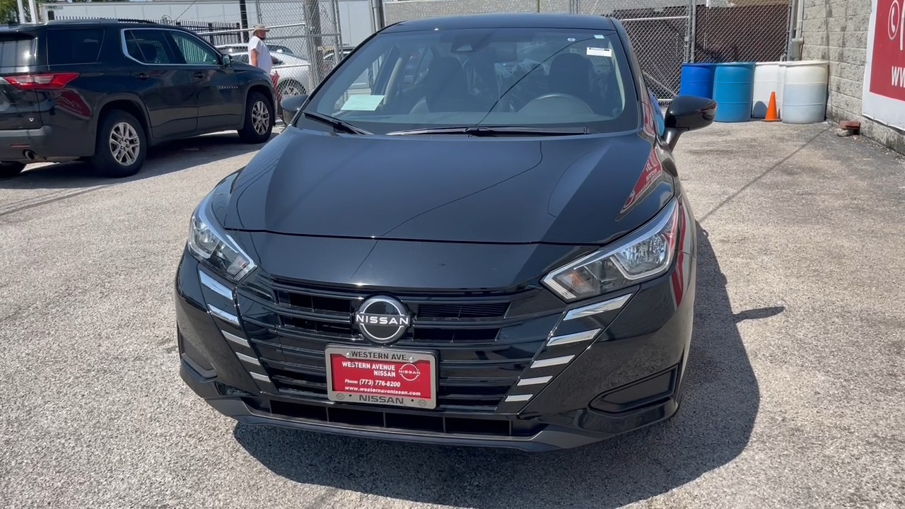 2024 Nissan Versa 1.6 SV 21