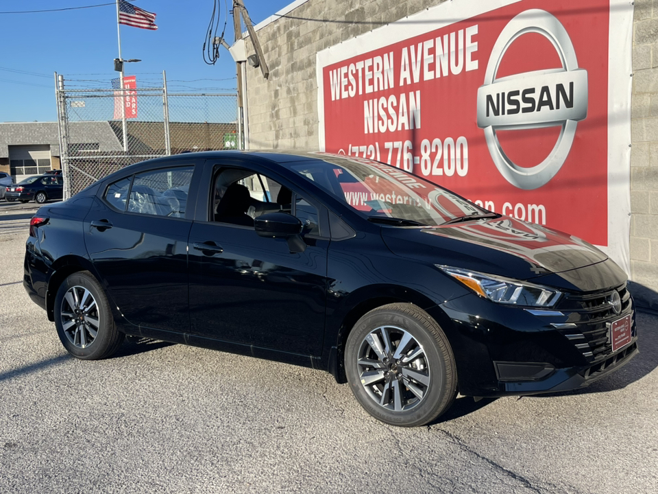 2024 Nissan Versa 1.6 SV 3