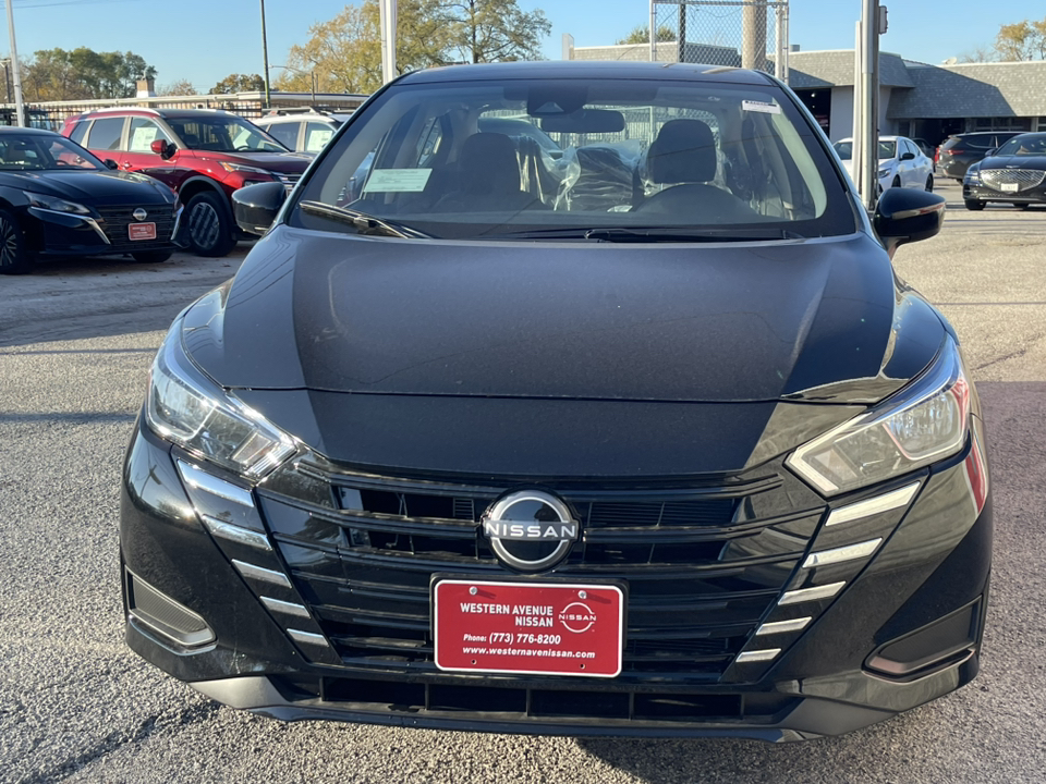 2024 Nissan Versa 1.6 SV 8