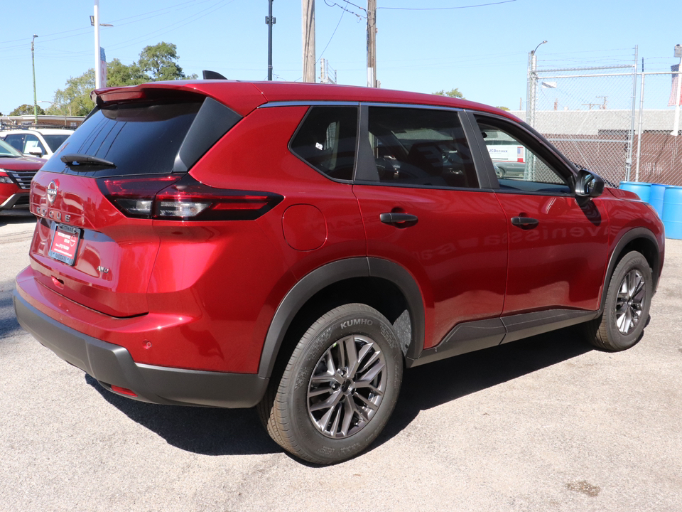 2025 Nissan Rogue S 4