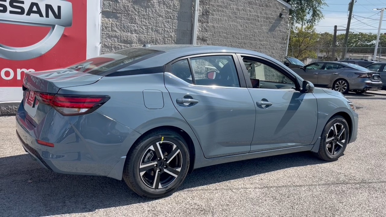 2025 Nissan Sentra SV 22