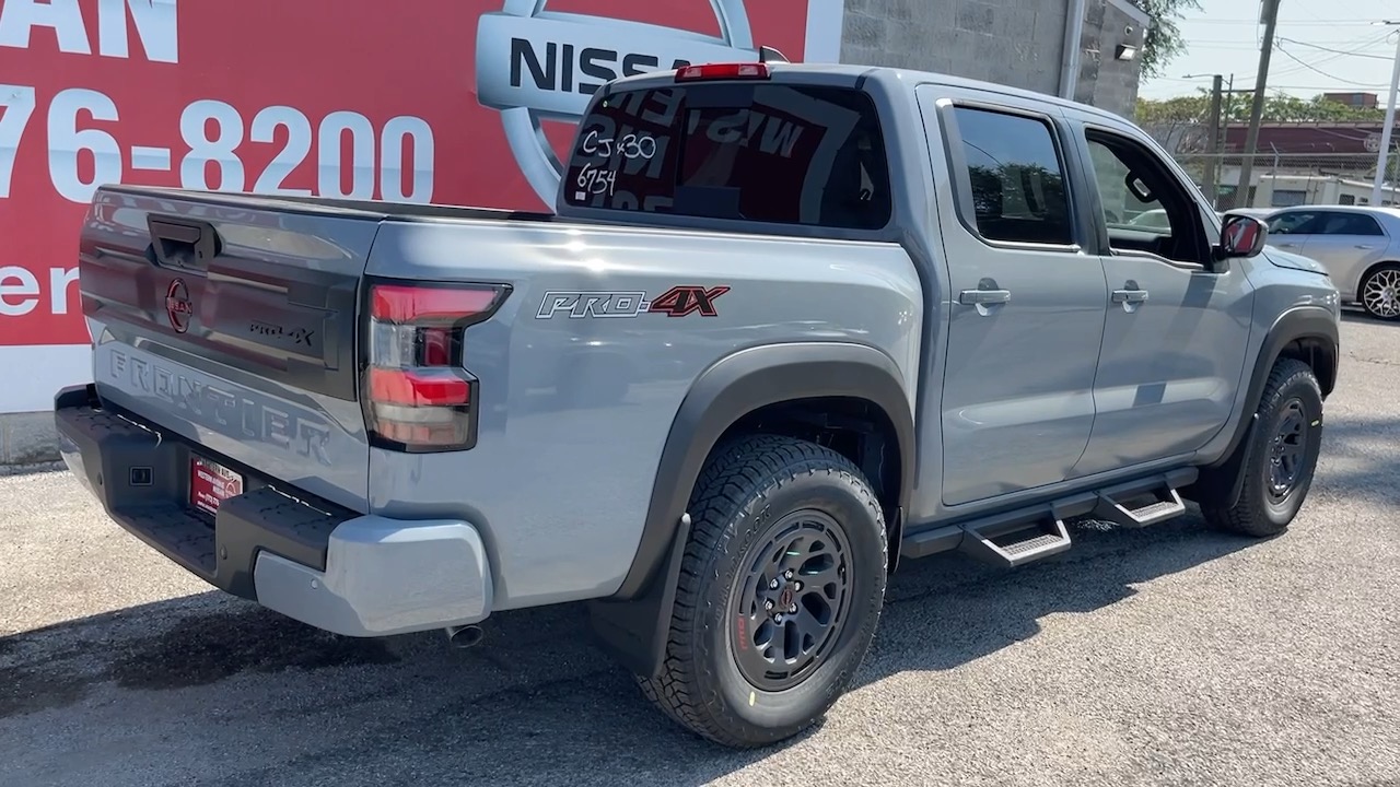 2025 Nissan Frontier PRO-4X 3