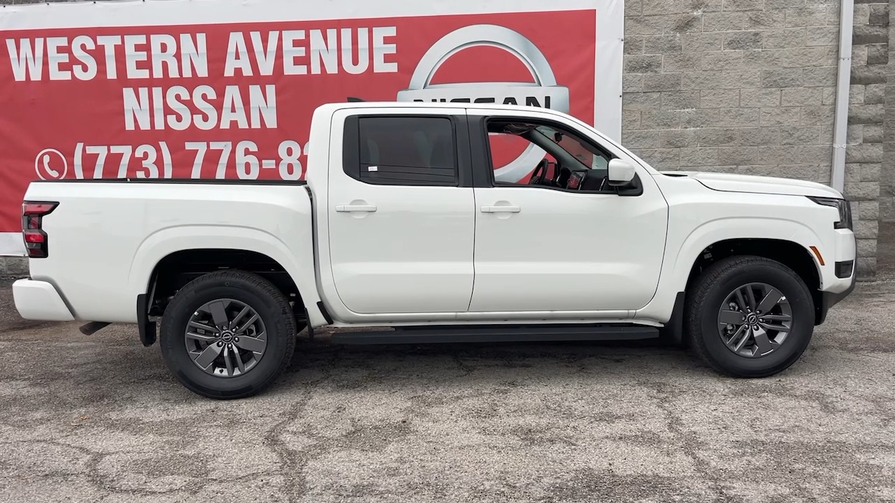 2025 Nissan Frontier SV 4