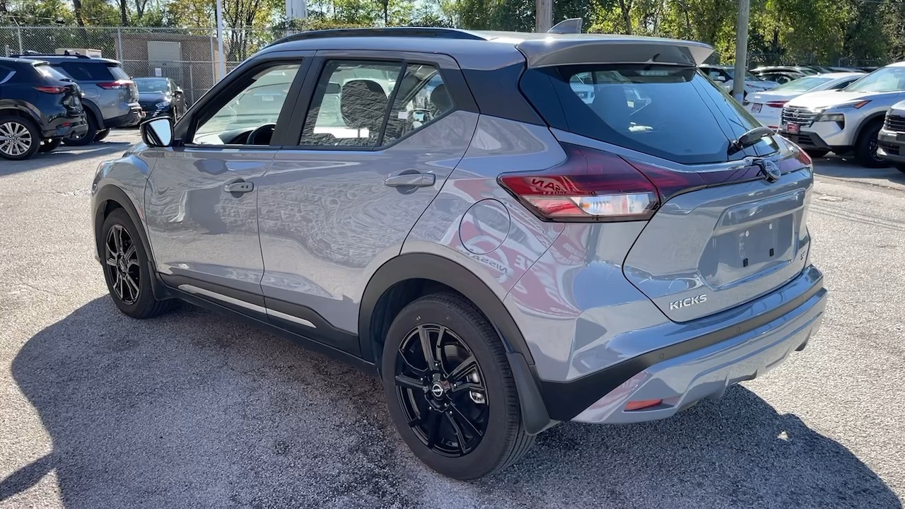 2024 Nissan Kicks SR 27