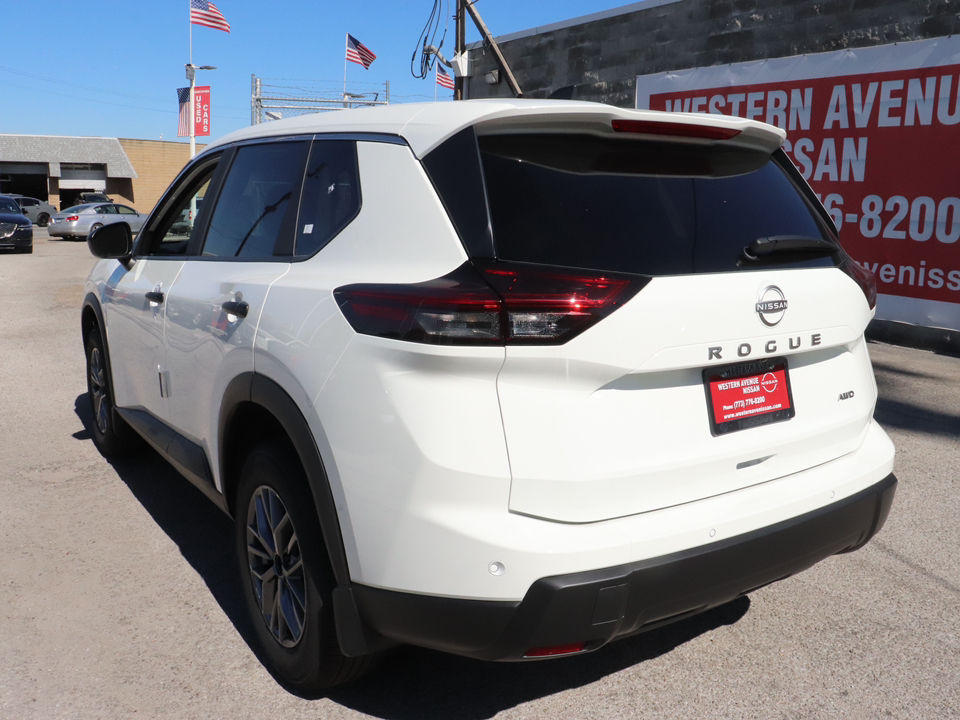 2025 Nissan Rogue S 23