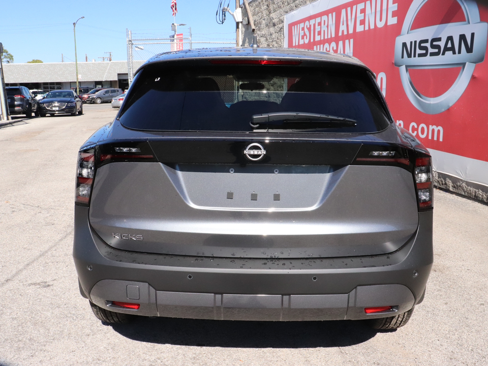 2025 Nissan Kicks SV 5