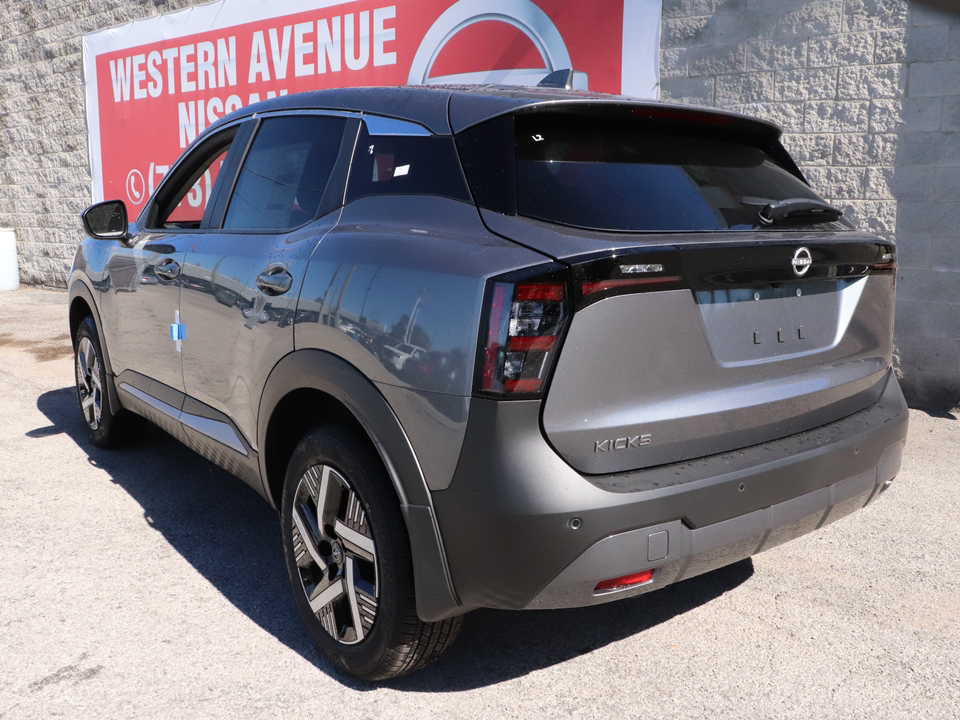 2025 Nissan Kicks SV 6