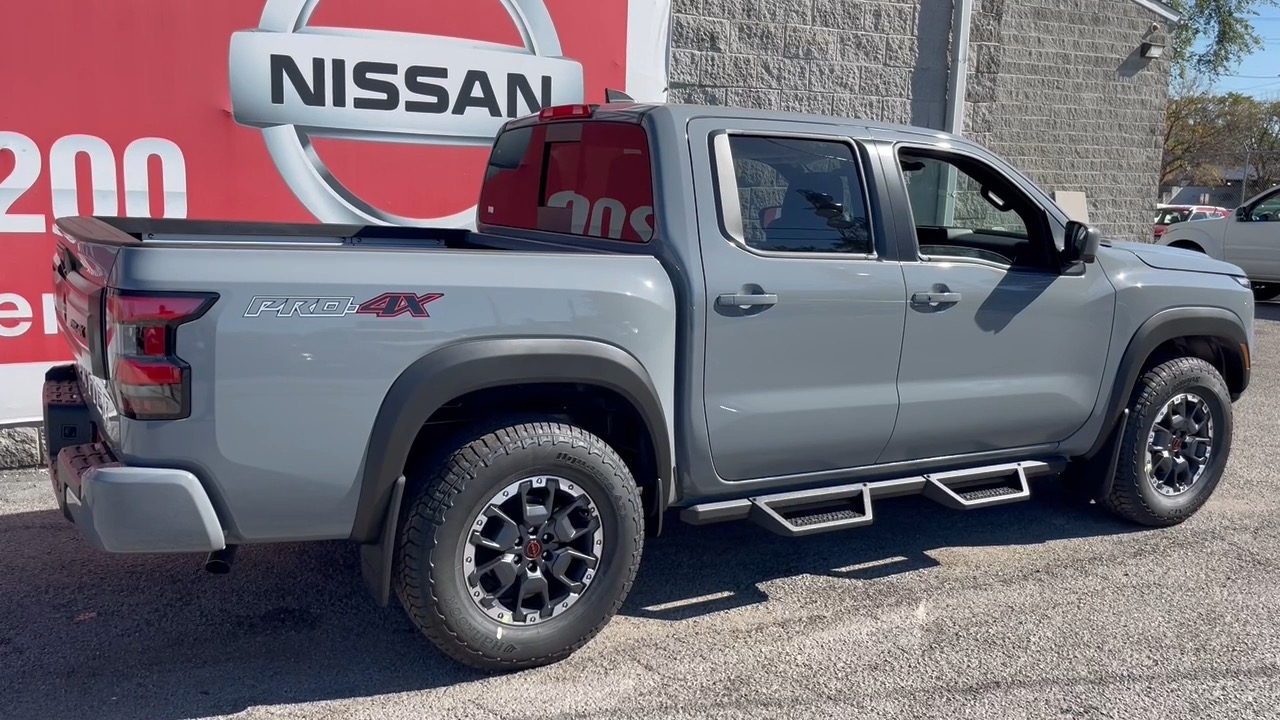 2025 Nissan Frontier PRO-4X 26