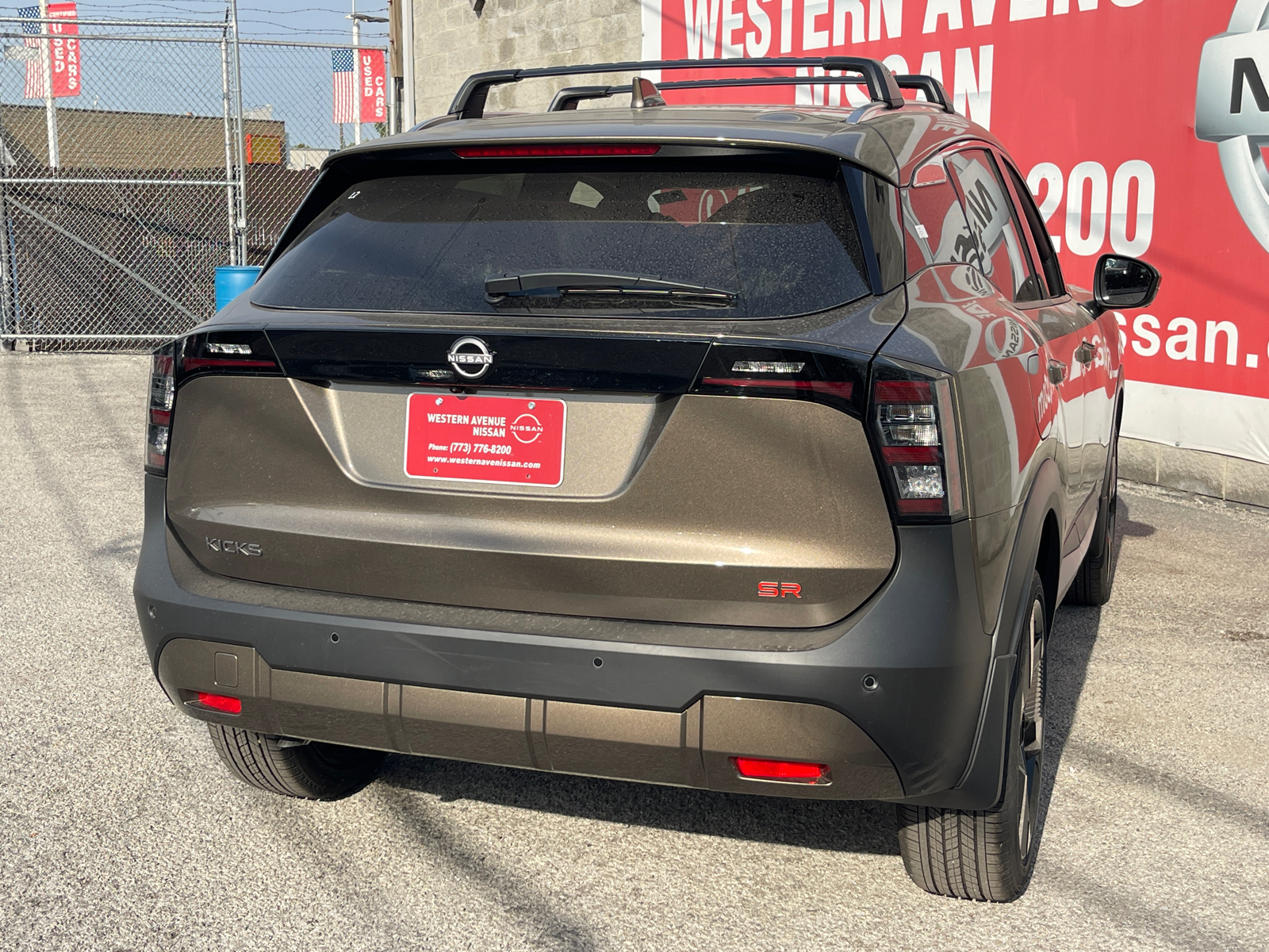 2025 Nissan Kicks SR 5