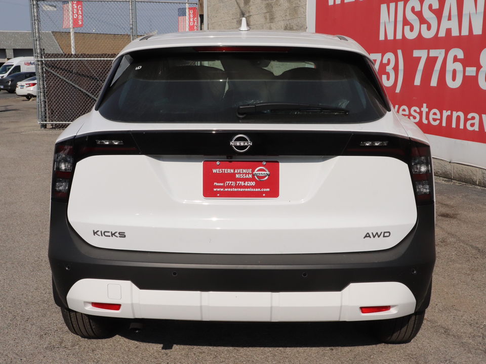 2025 Nissan Kicks S 24