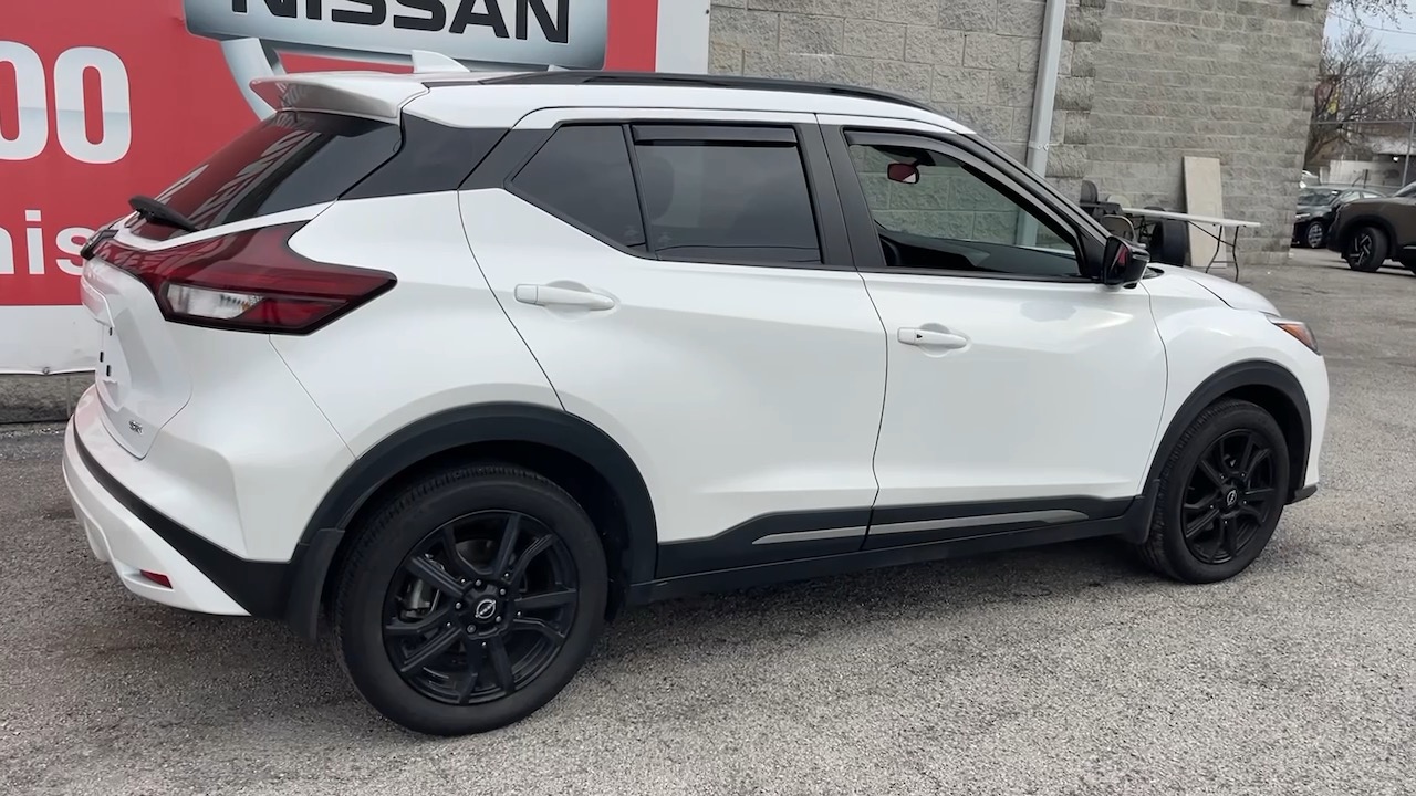 2024 Nissan Kicks SR 4