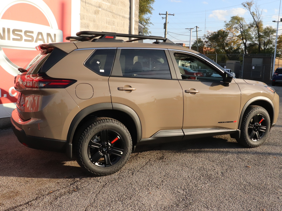 2025 Nissan Rogue  4