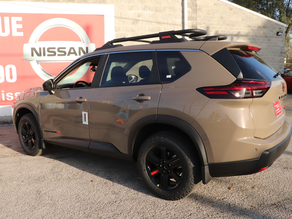 2025 Nissan Rogue  8