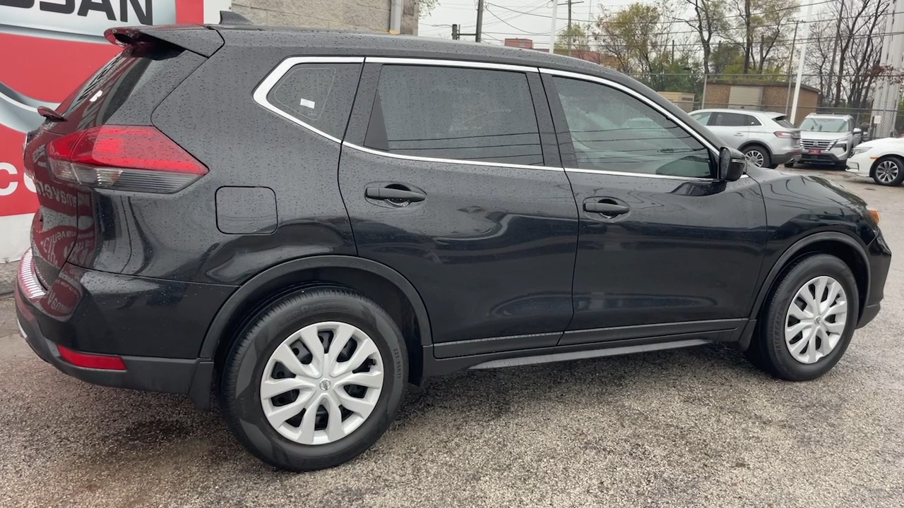 2019 Nissan Rogue  4