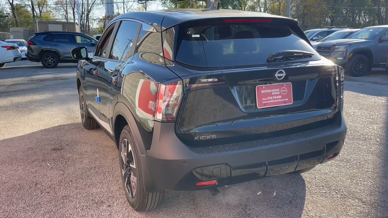 2025 Nissan Kicks SV 5