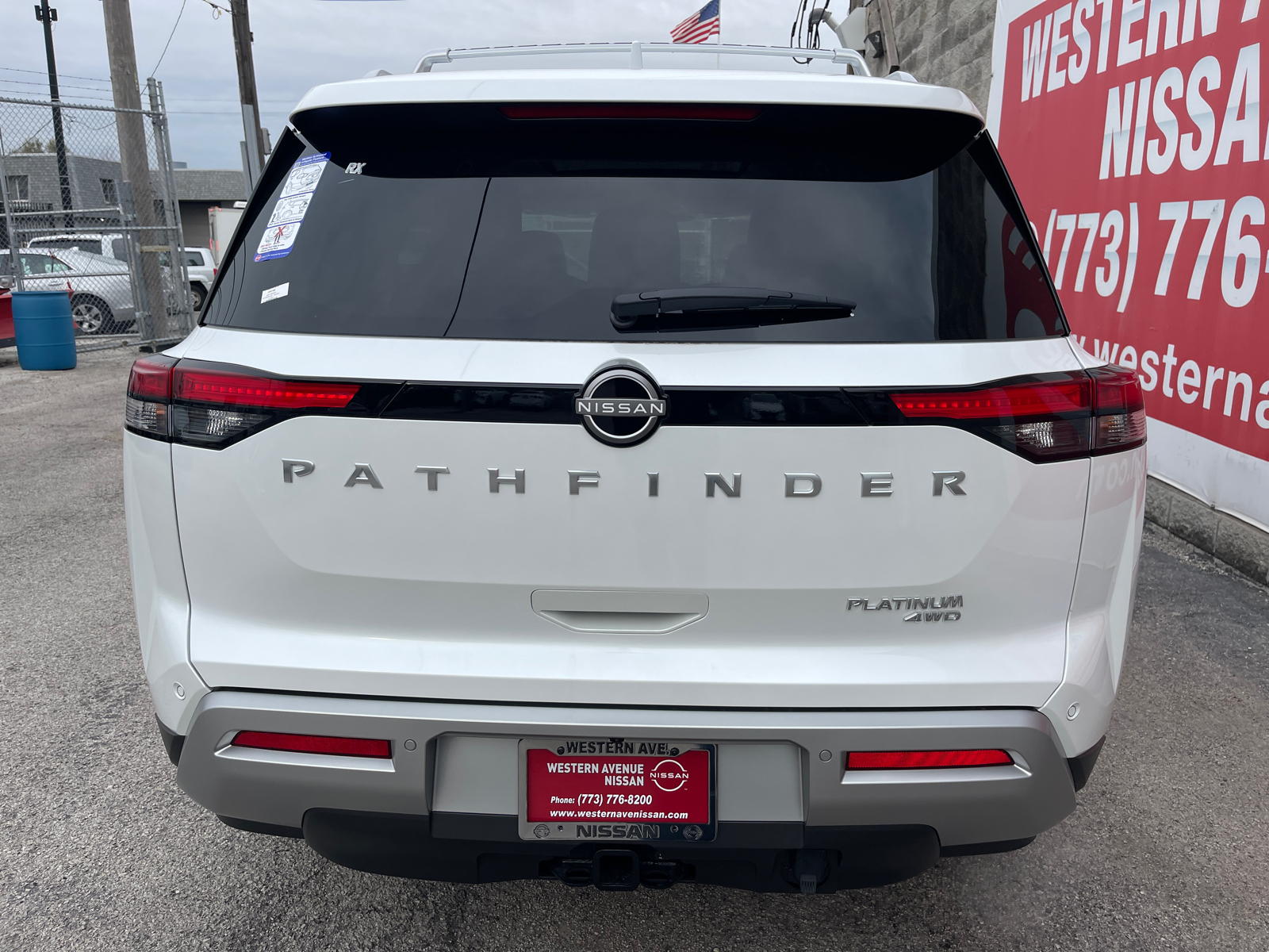 2025 Nissan Pathfinder Platinum 28