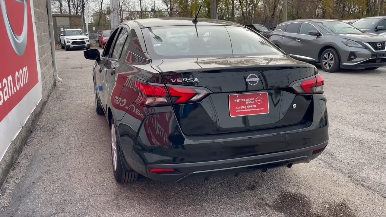 2025 Nissan Versa 1.6 S 26