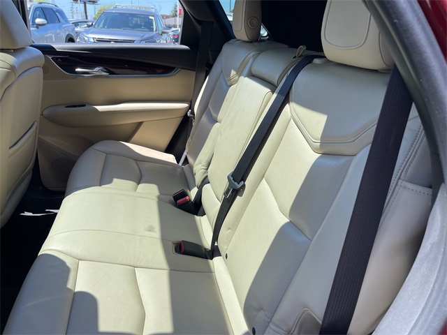 2017 Cadillac XT5 Luxury 24