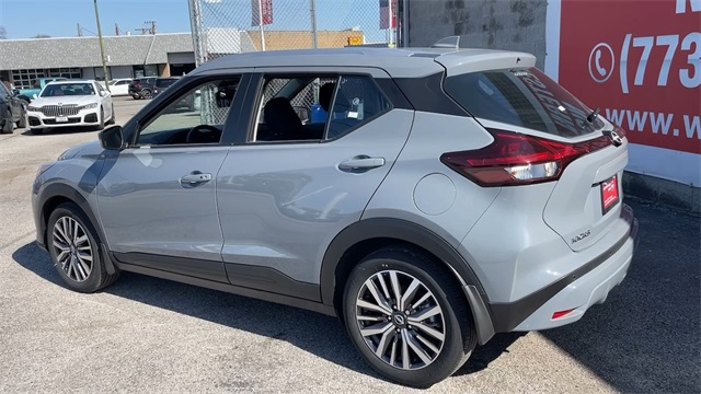 2023 Nissan Kicks SV 22