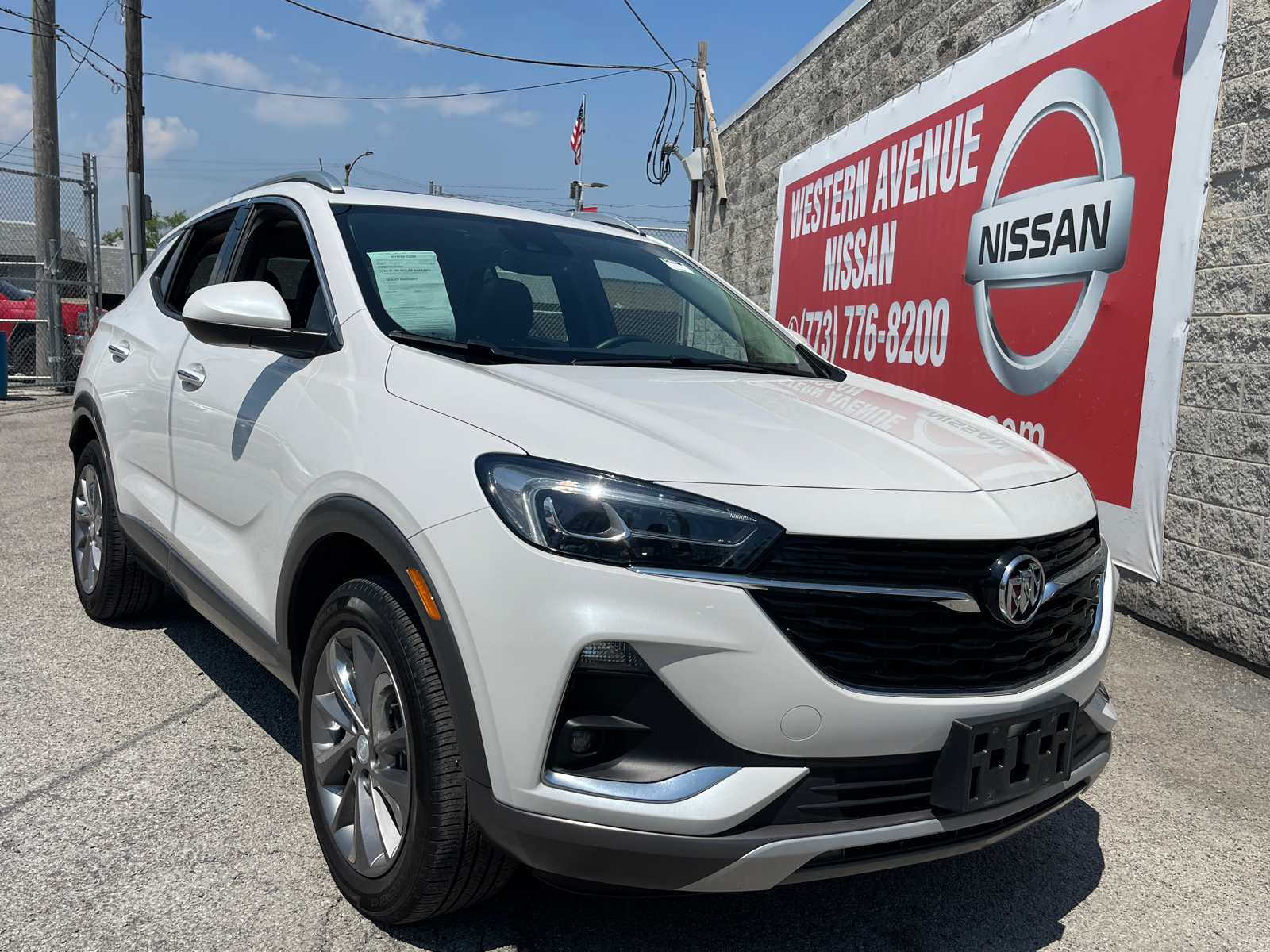 2022 Buick Encore GX Essence 1