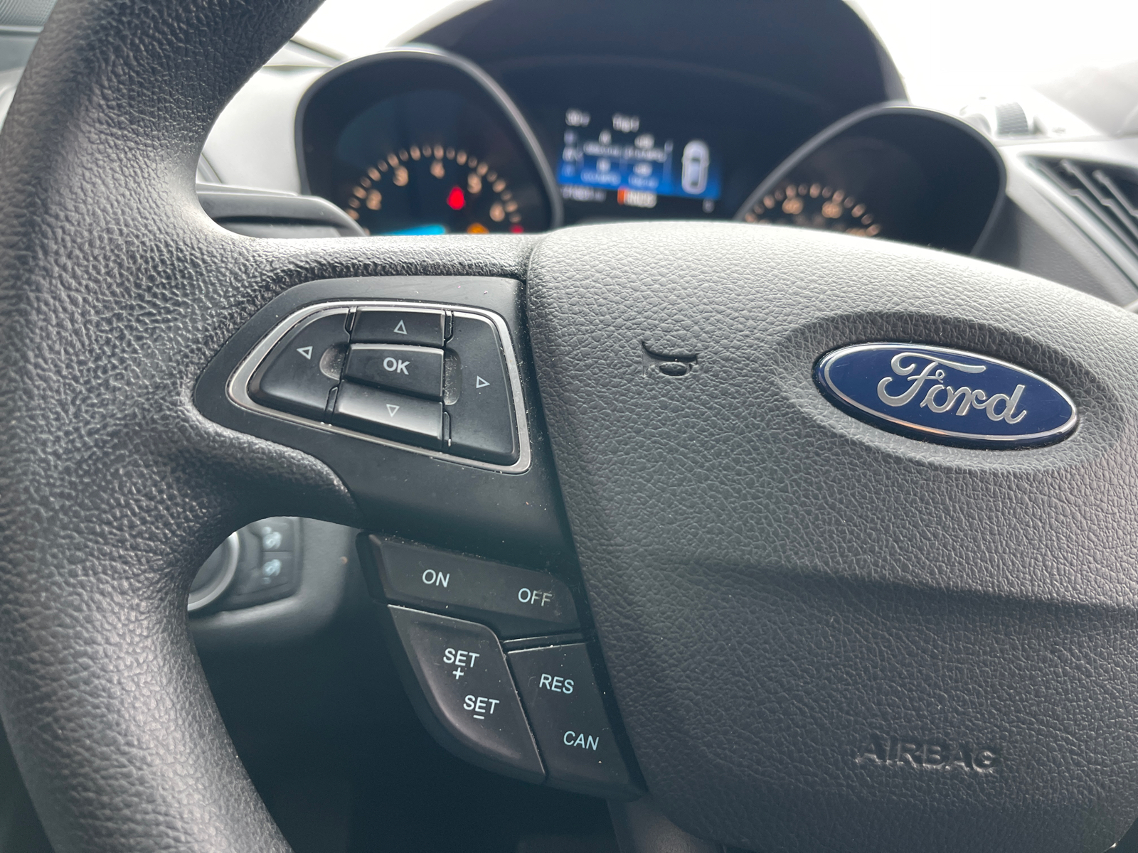 2018 Ford Escape SE 10