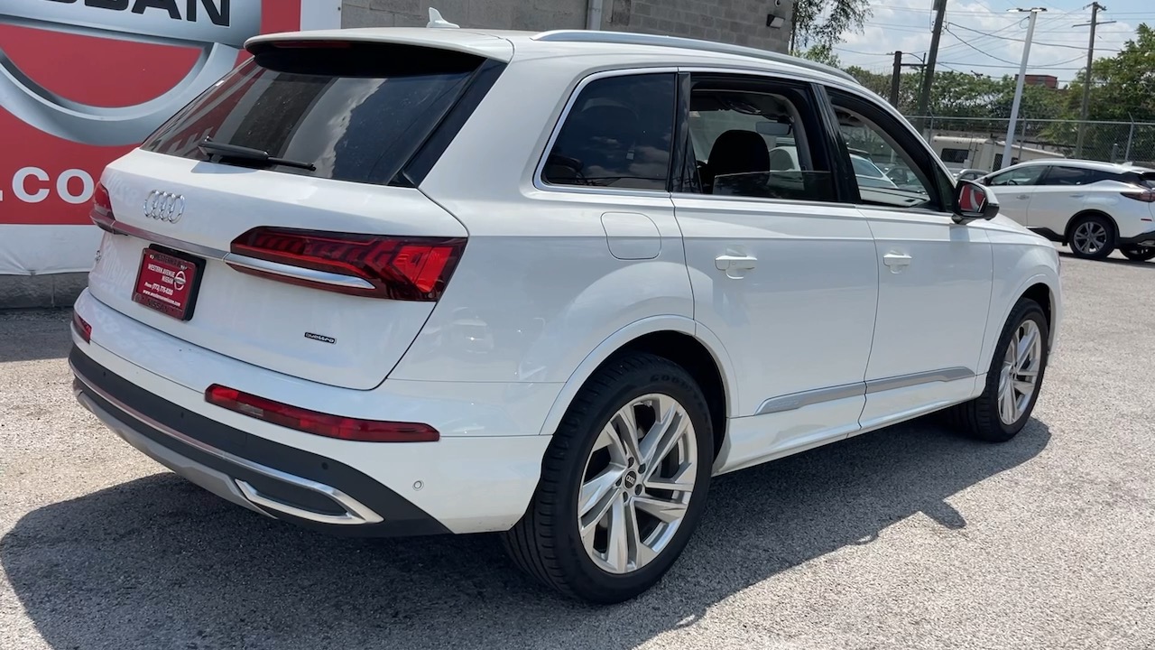 2022 Audi Q7 55 Premium Plus 24