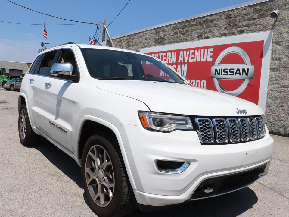 2021 Jeep Grand Cherokee Overland 2