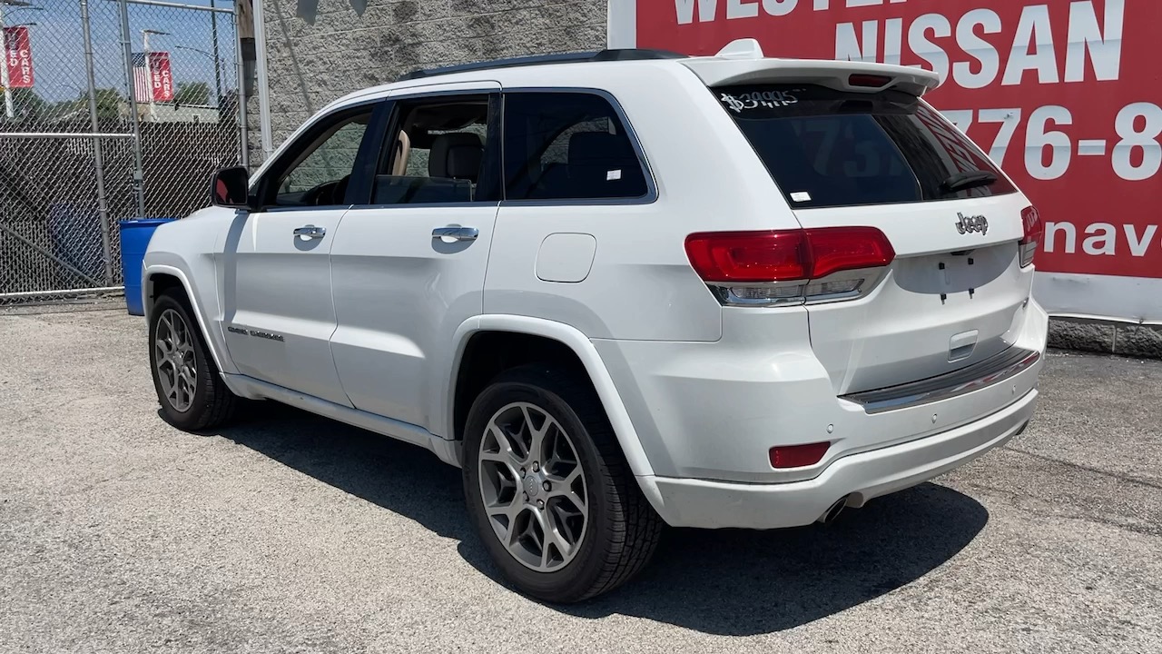 2021 Jeep Grand Cherokee Overland 28