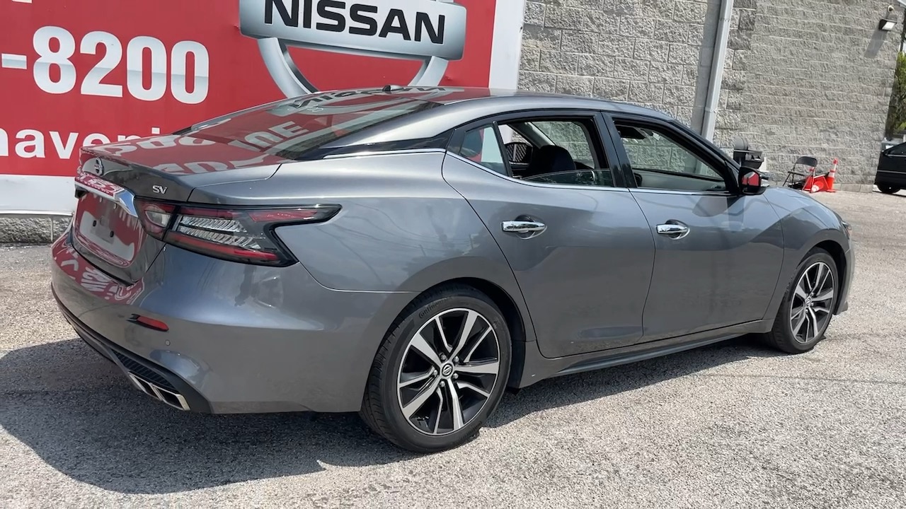 2022 Nissan Maxima SV 24