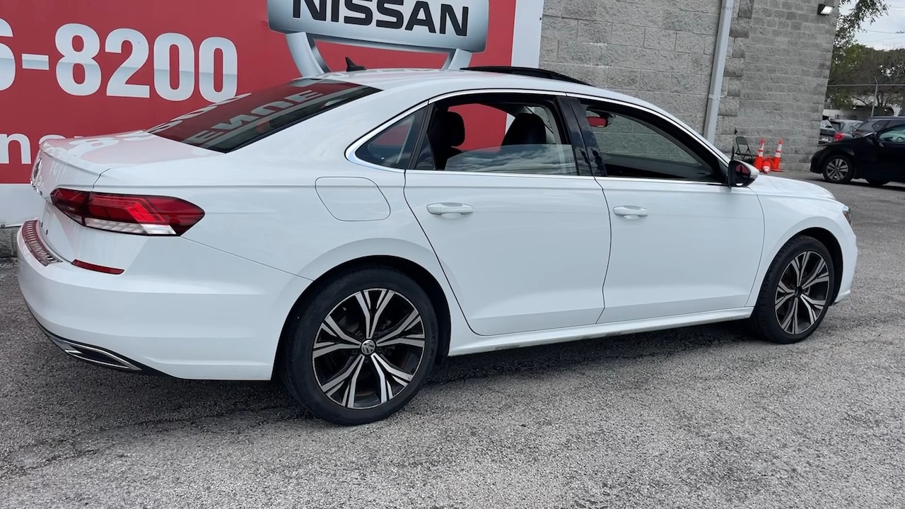 2022 Volkswagen Passat 2.0T SE 4