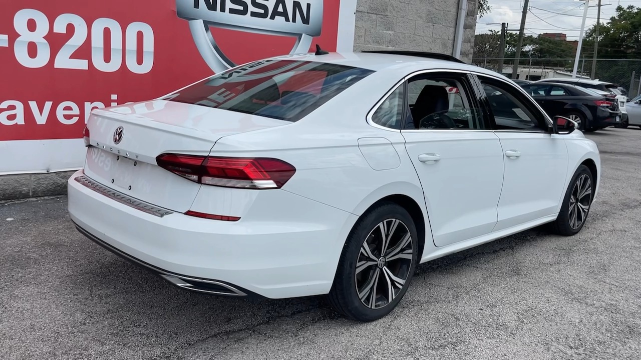 2022 Volkswagen Passat 2.0T SE 5