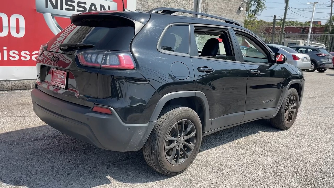 2023 Jeep Cherokee Altitude 5