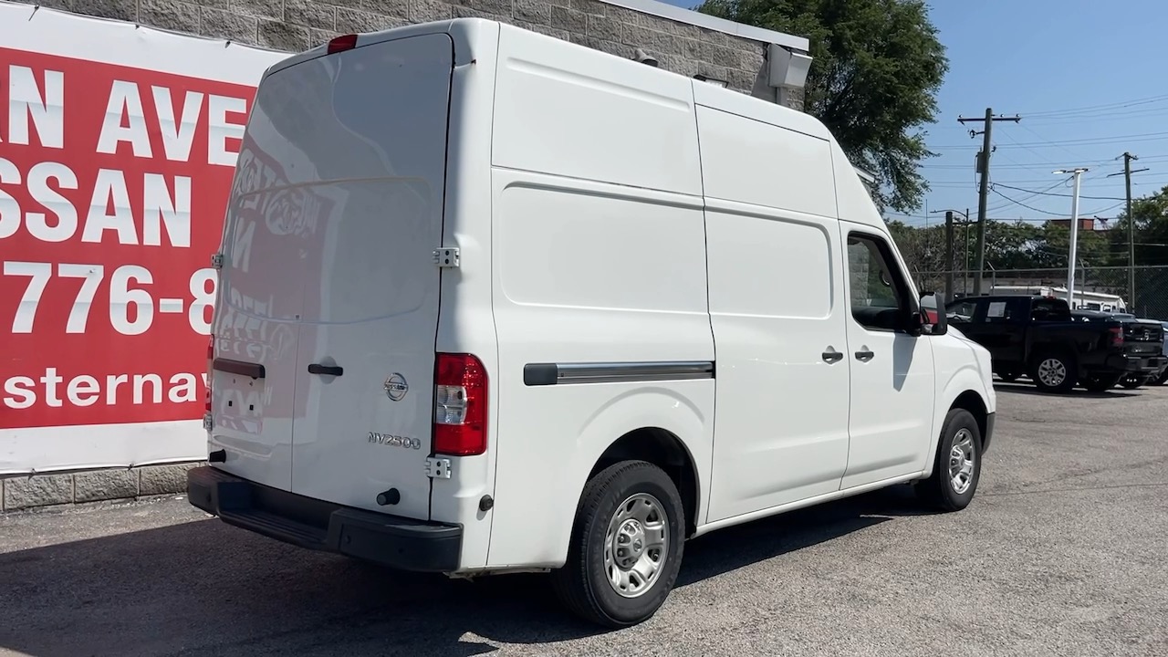 2019 Nissan NV2500 HD SV 23