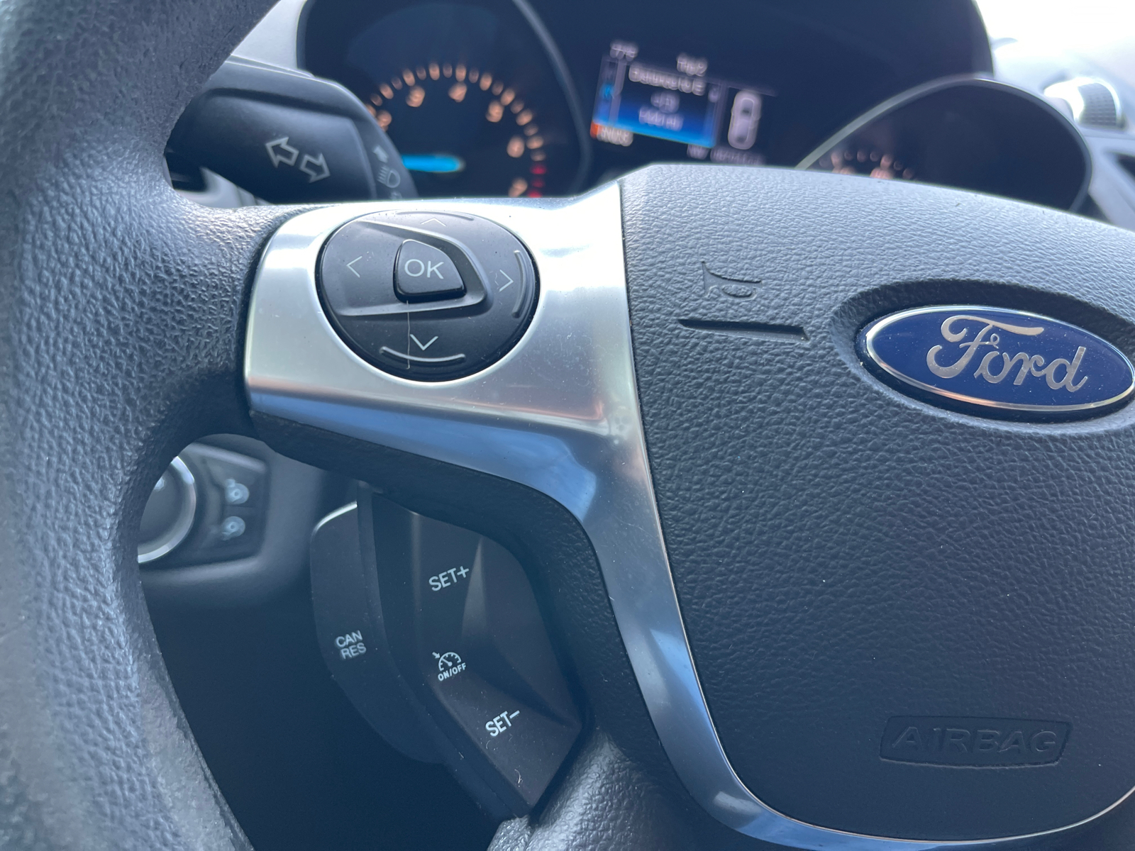 2013 Ford Escape SE 12