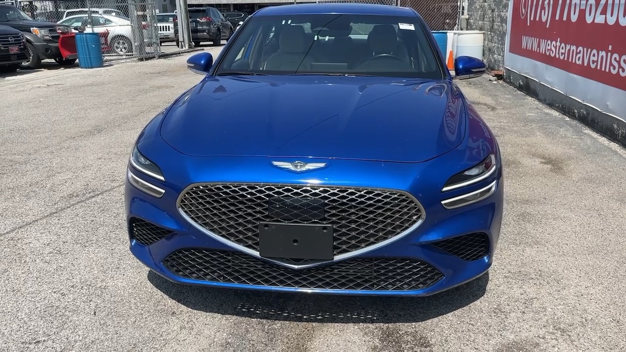 2022 Genesis G70 2.0T 9