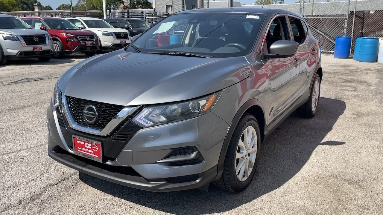 2021 Nissan Rogue Sport S 28