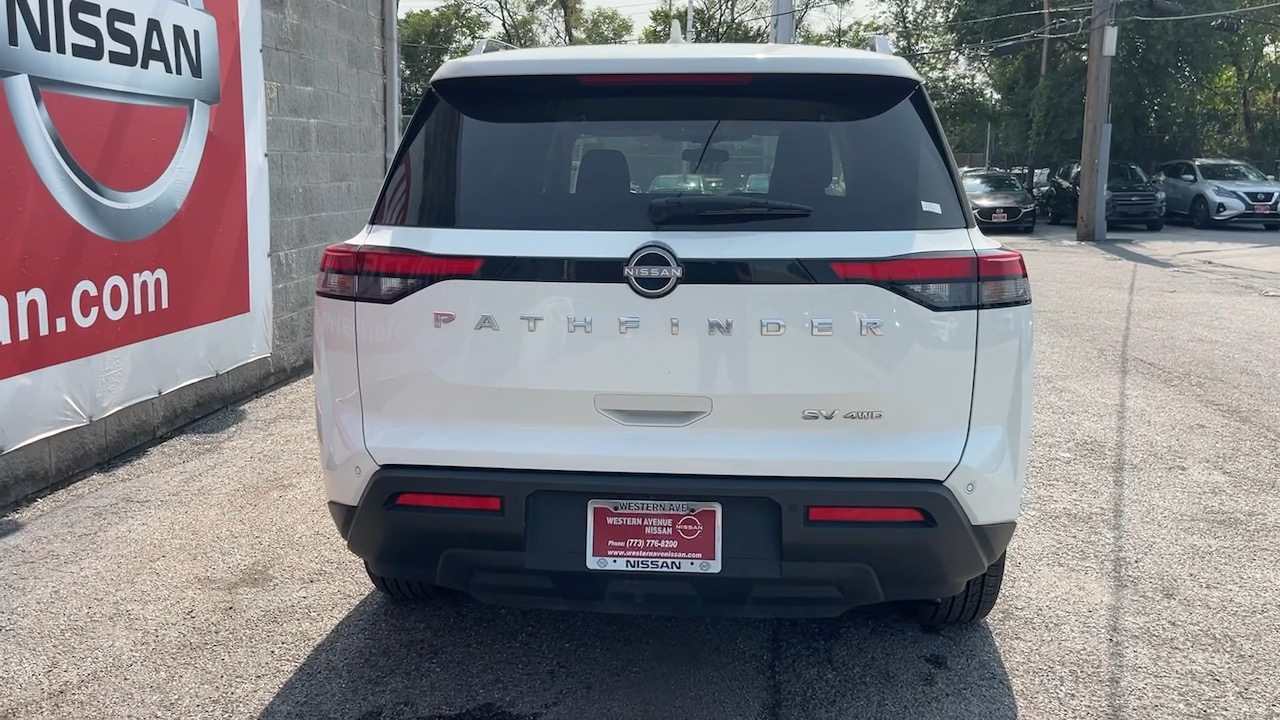 2023 Nissan Pathfinder SV 5