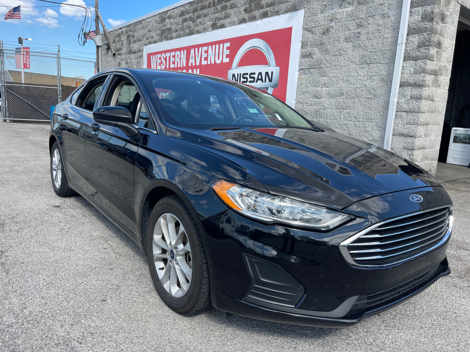 2020 Ford Fusion SE 1