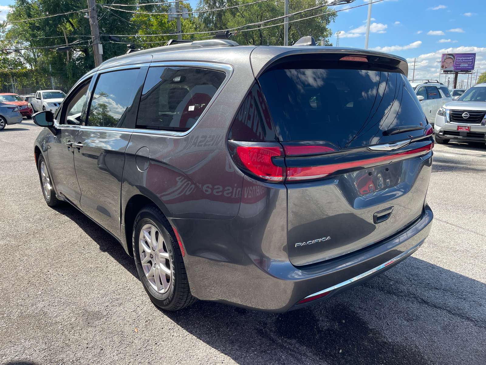 2022 Chrysler Pacifica Touring L 5