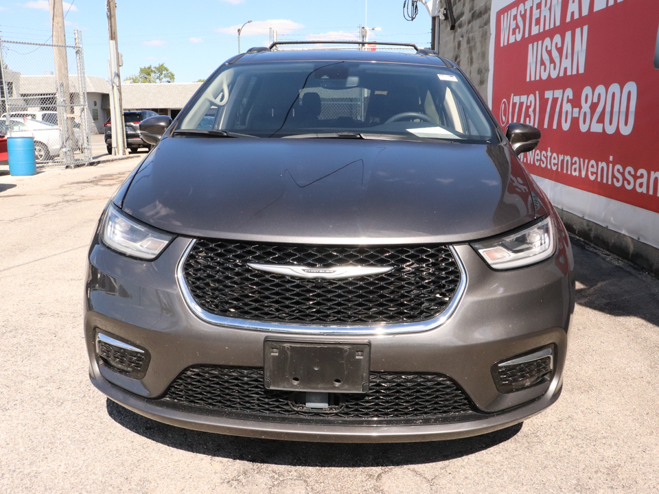 2022 Chrysler Pacifica Touring L 7