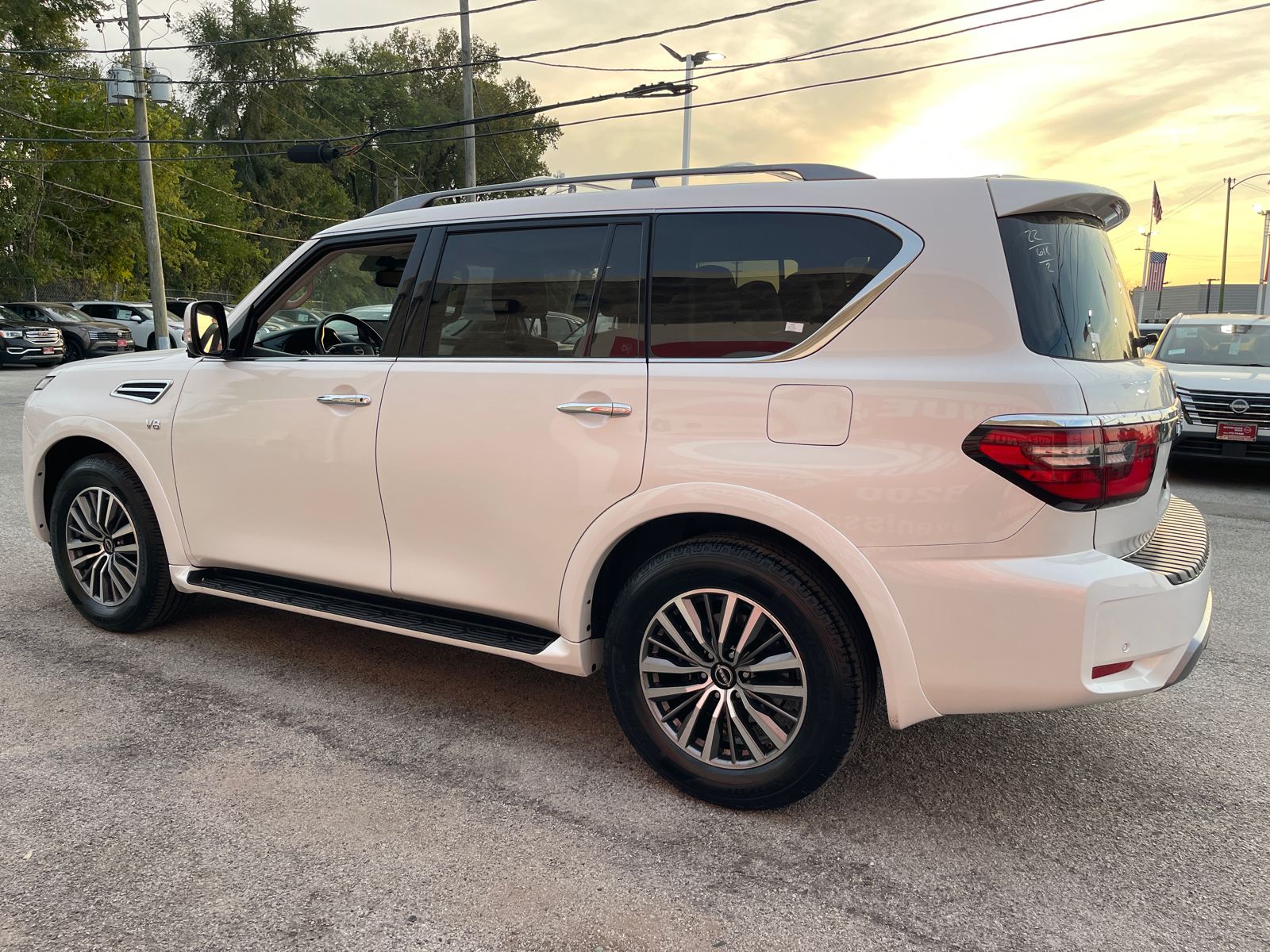 2022 Nissan Armada SL 30