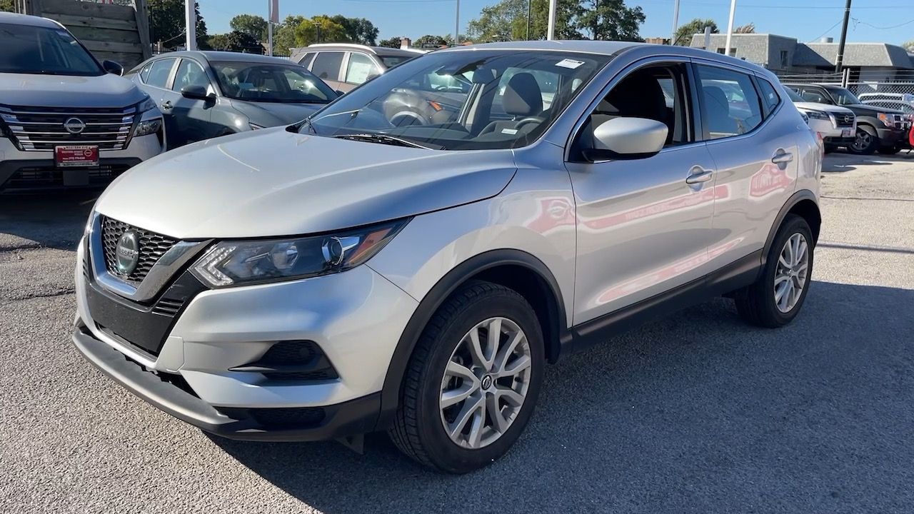 2022 Nissan Rogue Sport S 7