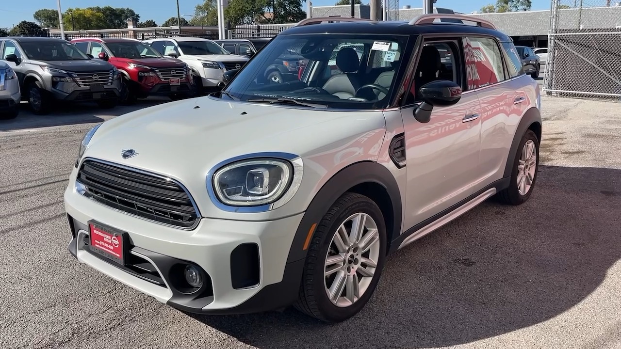 2022 MINI Cooper Countryman Base 26