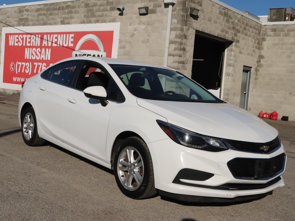 2017 Chevrolet Cruze LT 1