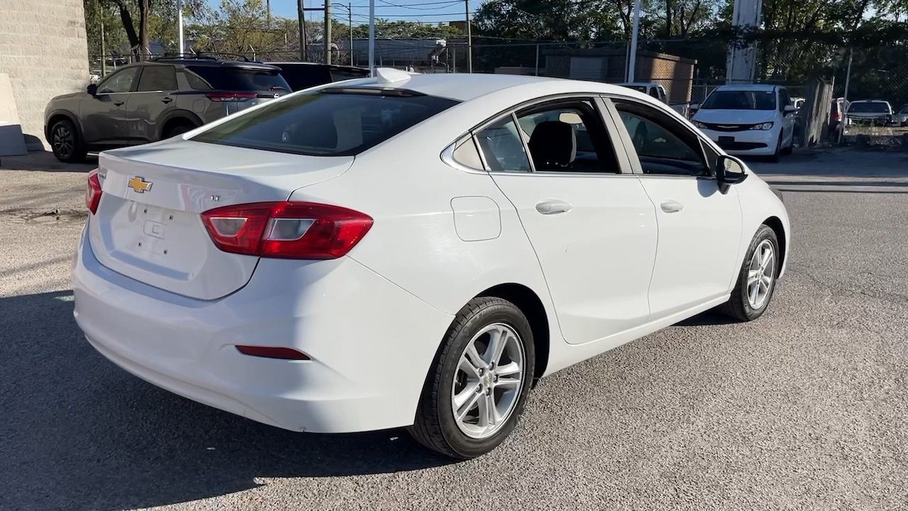 2017 Chevrolet Cruze LT 4